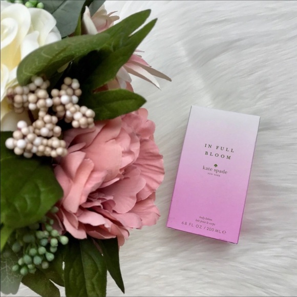 Kate Spade In Full Bloom Body Lotion 6.8oz. NIB - Picture 3 of 8